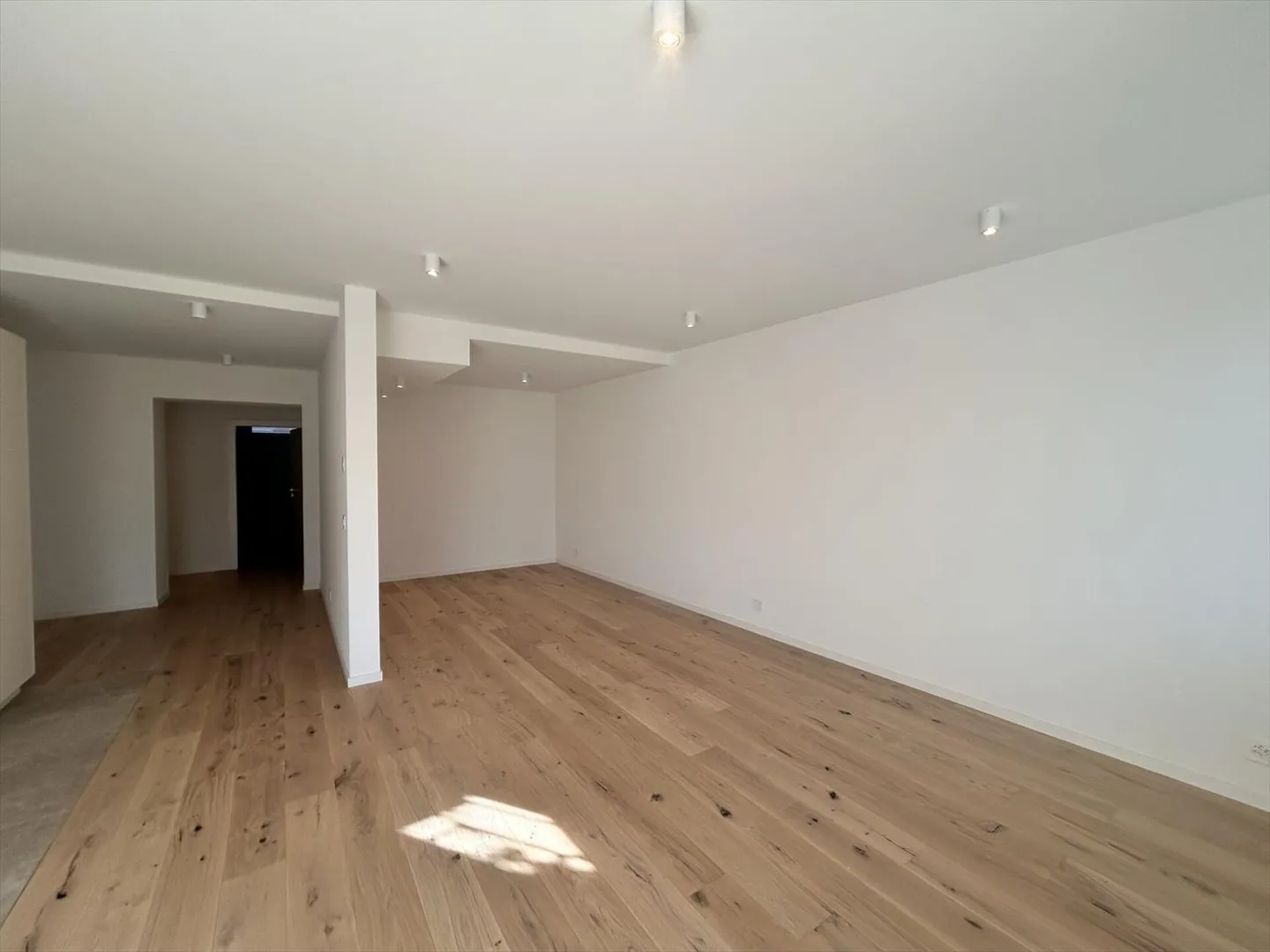 Appartamento in affitto - Foto 4 di 8