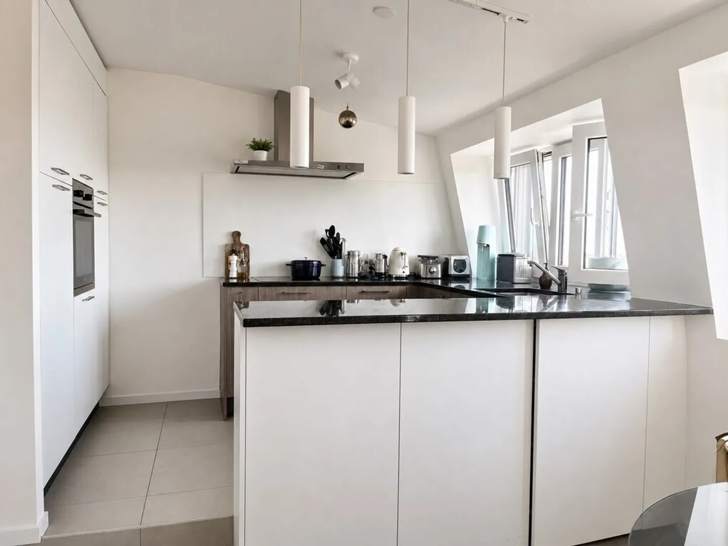 Charmant loft en attique à Chailly - Photo 4 sur 9