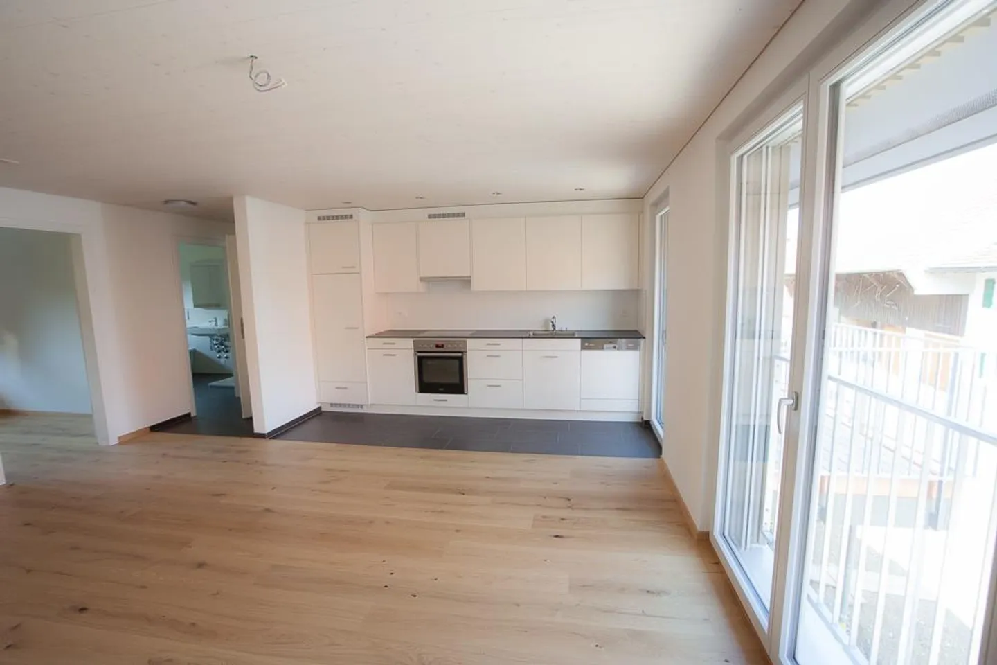 Appartamento 2.5 locali con patio - Foto 2 di 3