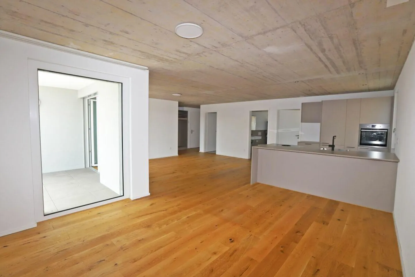 Appartement lumineux de 3.5 pièces dans un immeuble neuf et moderne. (Construit en 2025) - Photo 1 sur 12