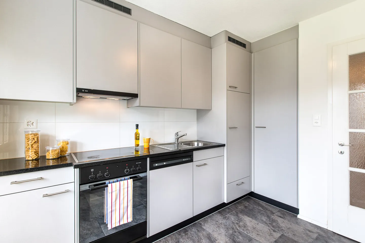 Vivre tranquillement tout en étant à seulement quatre minutes de la gare à vélo ? - Photo 3 sur 8