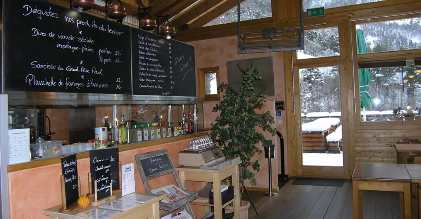 Restaurant - Photo 7 of 13