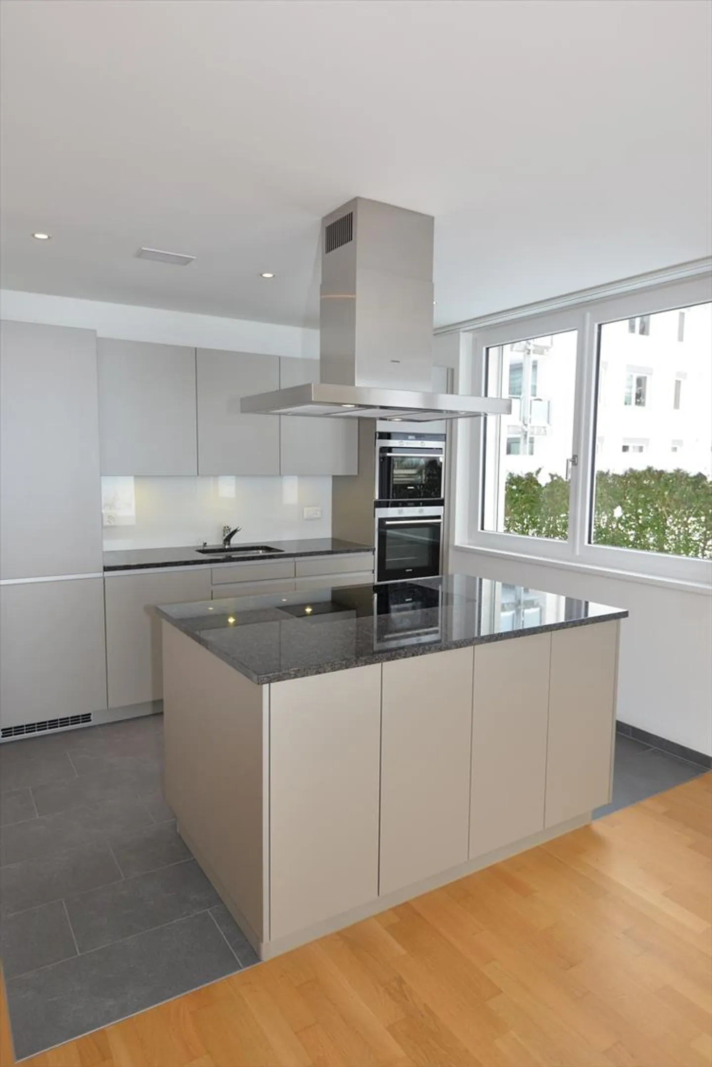 Plus d'espace pour la vie de famille - Appartement moderne dans le quartier de Harmettlen - Photo 4 sur 11