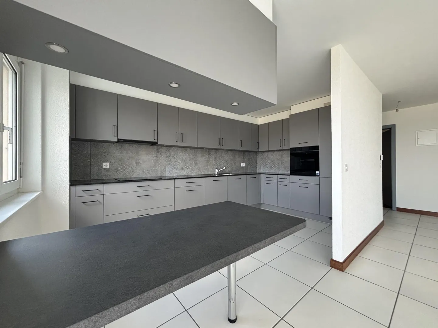 Appartamento ristrutturato di 4,5 locali in affitto a Hauts-Geneveys? Offerta esclusiva: 1 mese gratuito - Foto 1 di 10