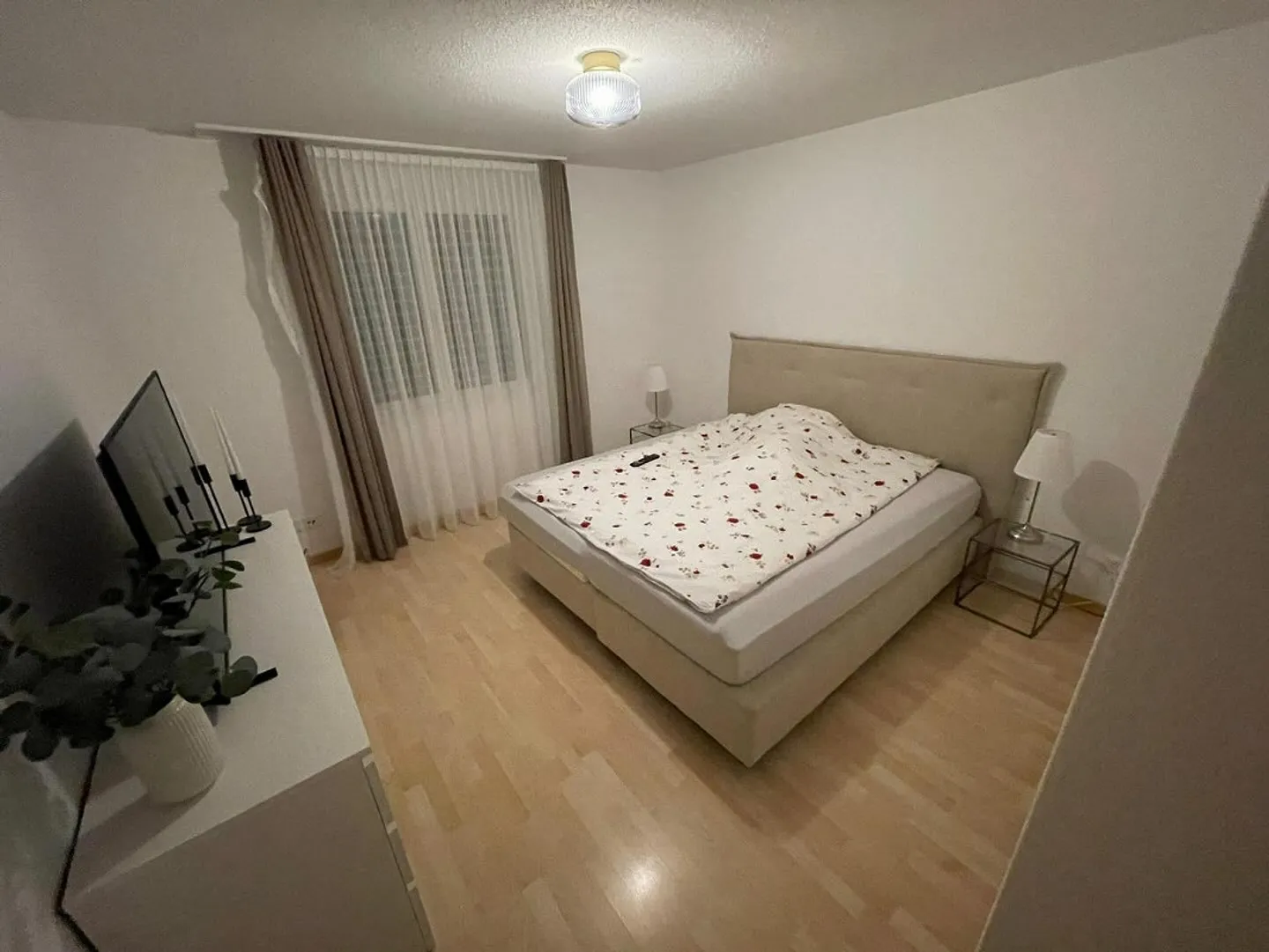 Moderne 4.5-Zimmer-Wohnung mit Balkon und Garage in Hunzenschwil - Foto 15 von 15