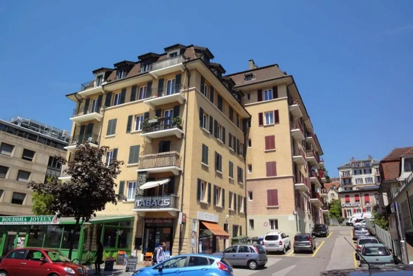 3 Rooms near the Flon District - Photo 1 of 9