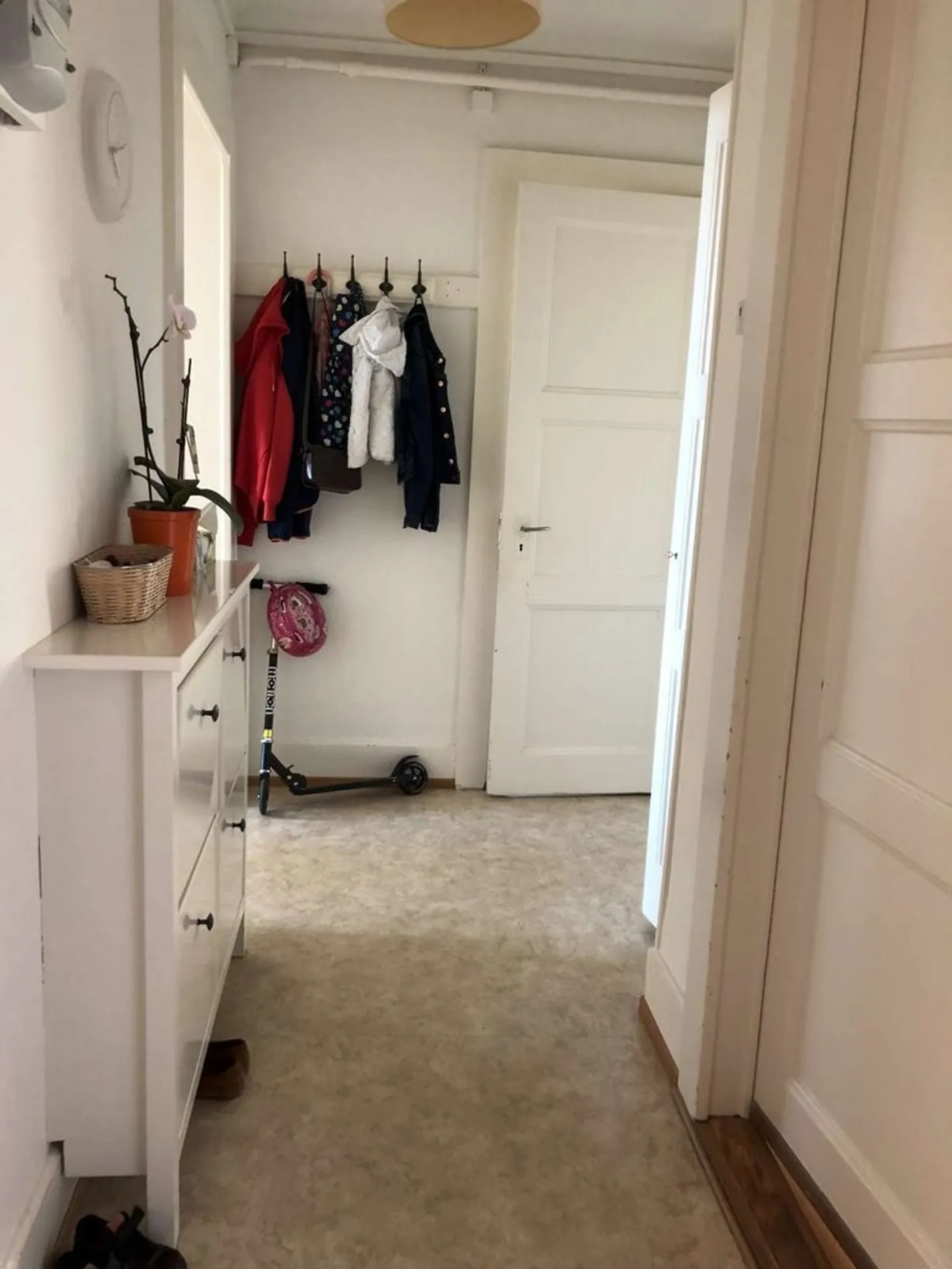 3 Rooms near the Flon District - Photo 6 of 9