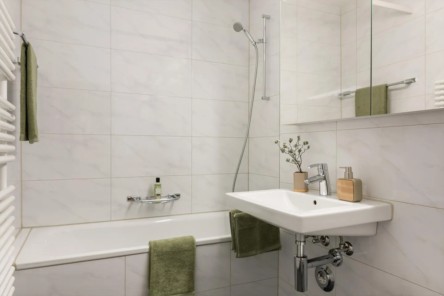 Quartiere residenziale tranquillo e verde - Foto 5 di 5