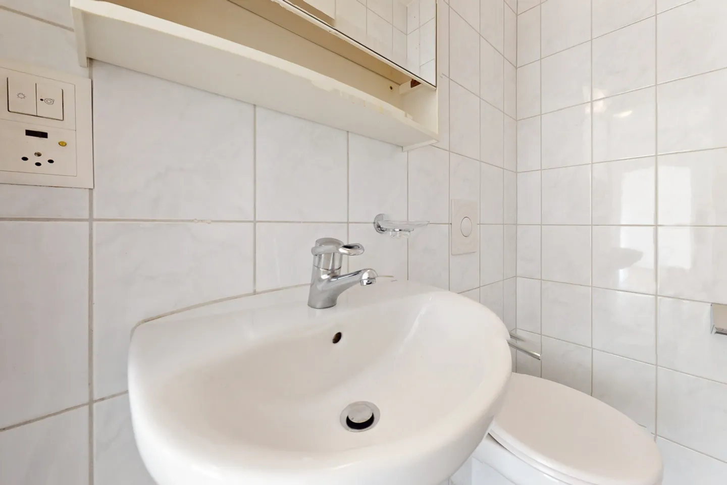 Appartement moderne sur une belle colline - Photo 8 sur 9