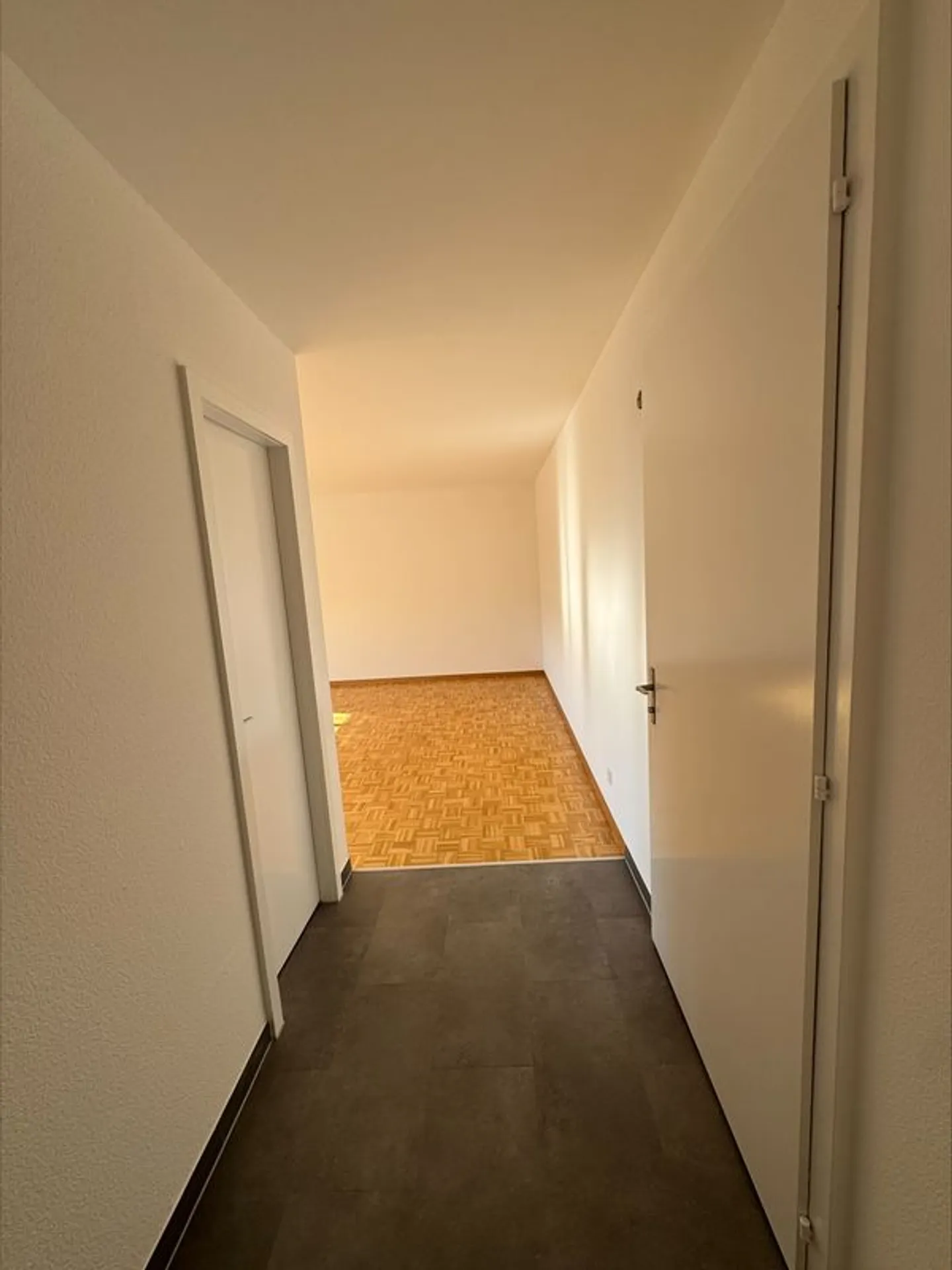 Appartamento 2.5 stanze - Foto 9 di 11