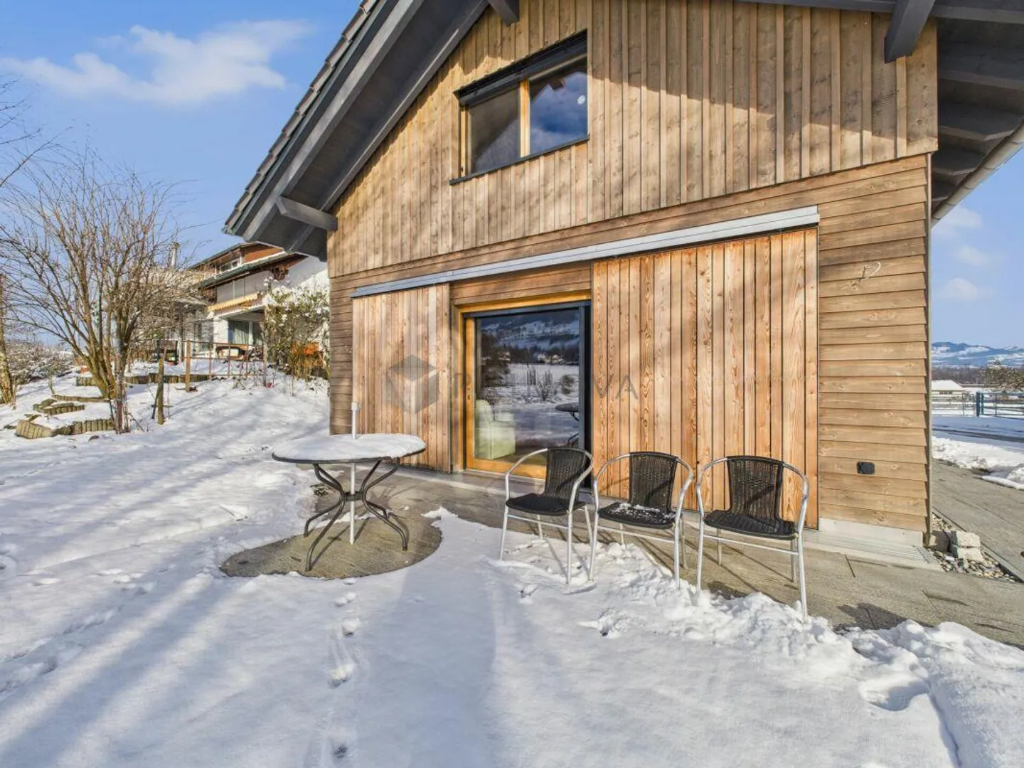 Casa unifamiliare sostenibile con standard Minergie a Lachen, favorevole dal punto di vista fiscale - Foto 11 di 13