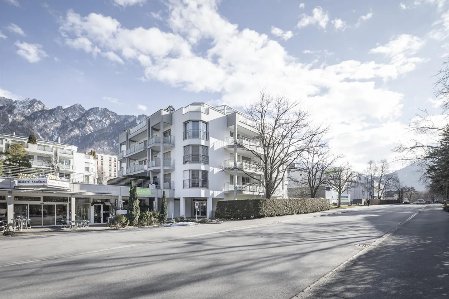 3 1/2 Room Apartment 3rd Floor 3.1 - Photo 2 of 11