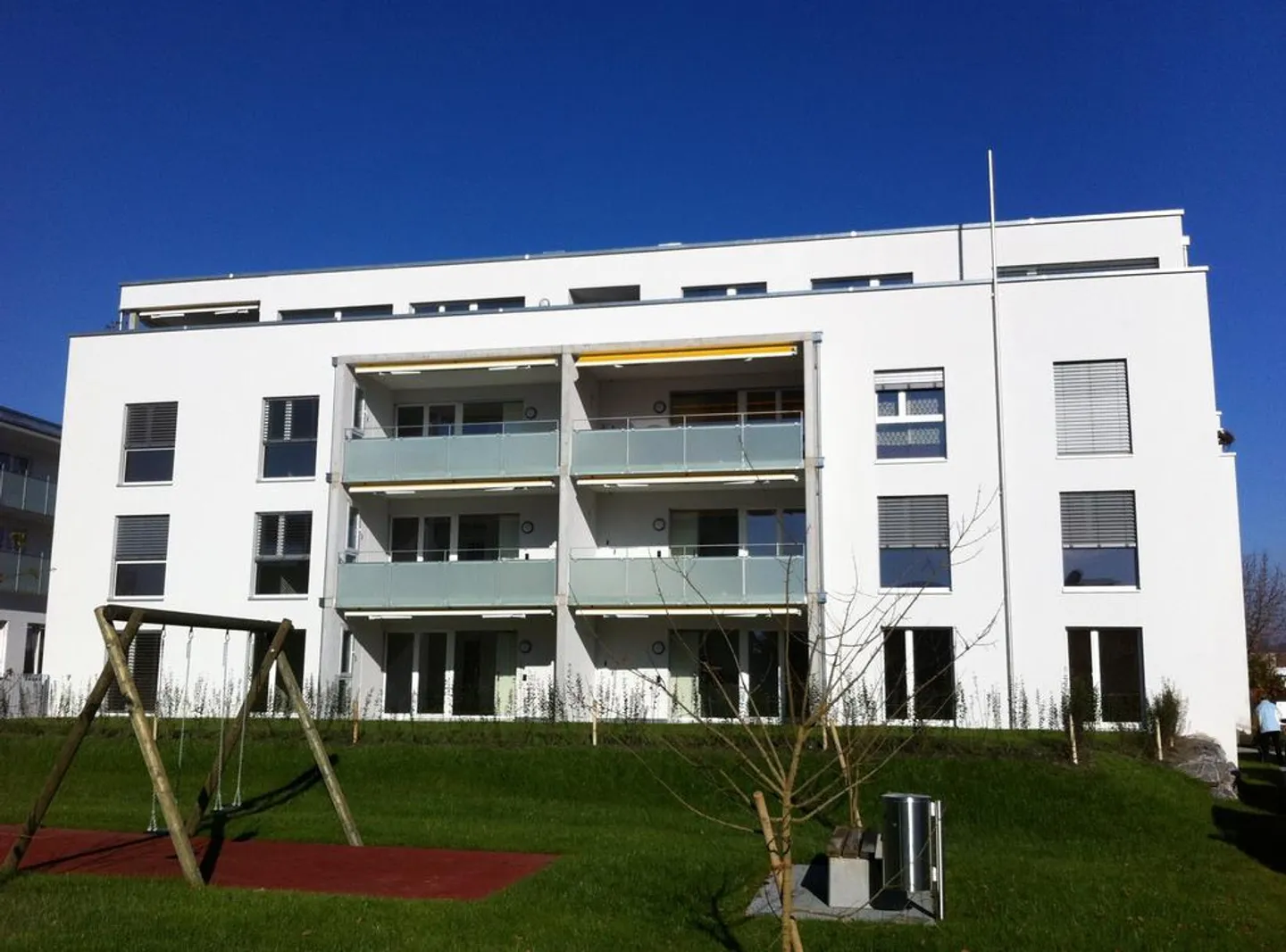 Appartamento 4.5 locali con giardino privato in posizione centrale - Foto 1 di 7