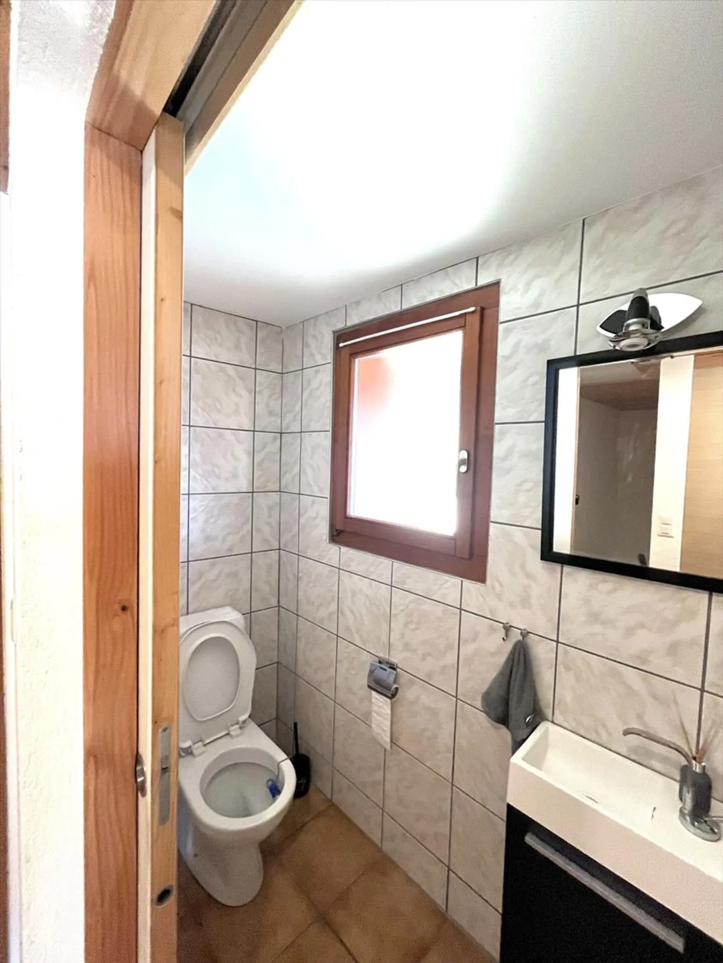 4.5-room semi-detached apartment for rent - Photo 9 of 12