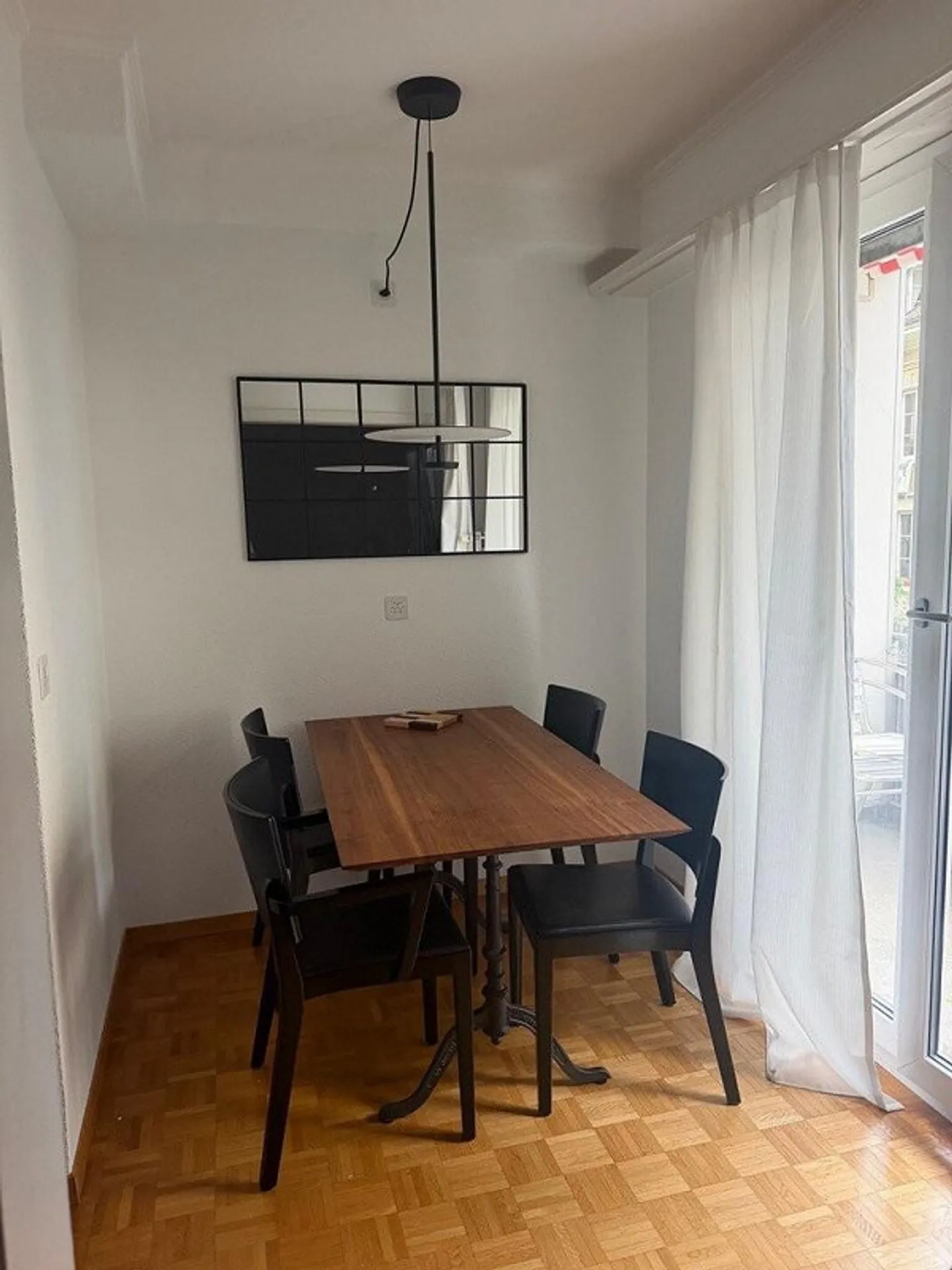 Appartamento centrale nel cuore di Länggasse! - Foto 3 di 8
