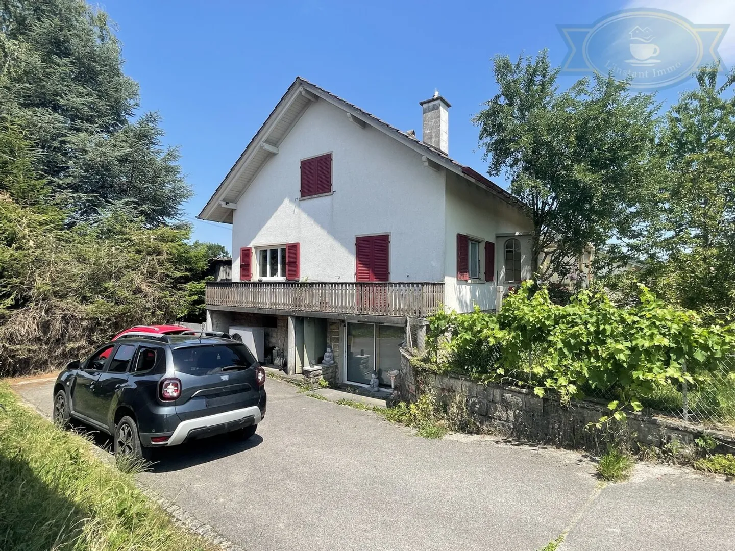 Single house for sale - Photo 1 of 12