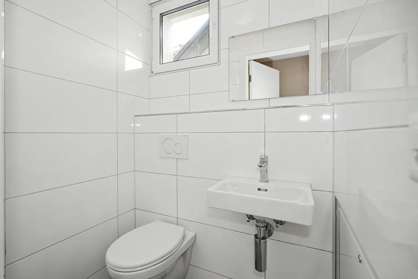 Moderne Wohnung mit Terrasse - Foto 4 von 7