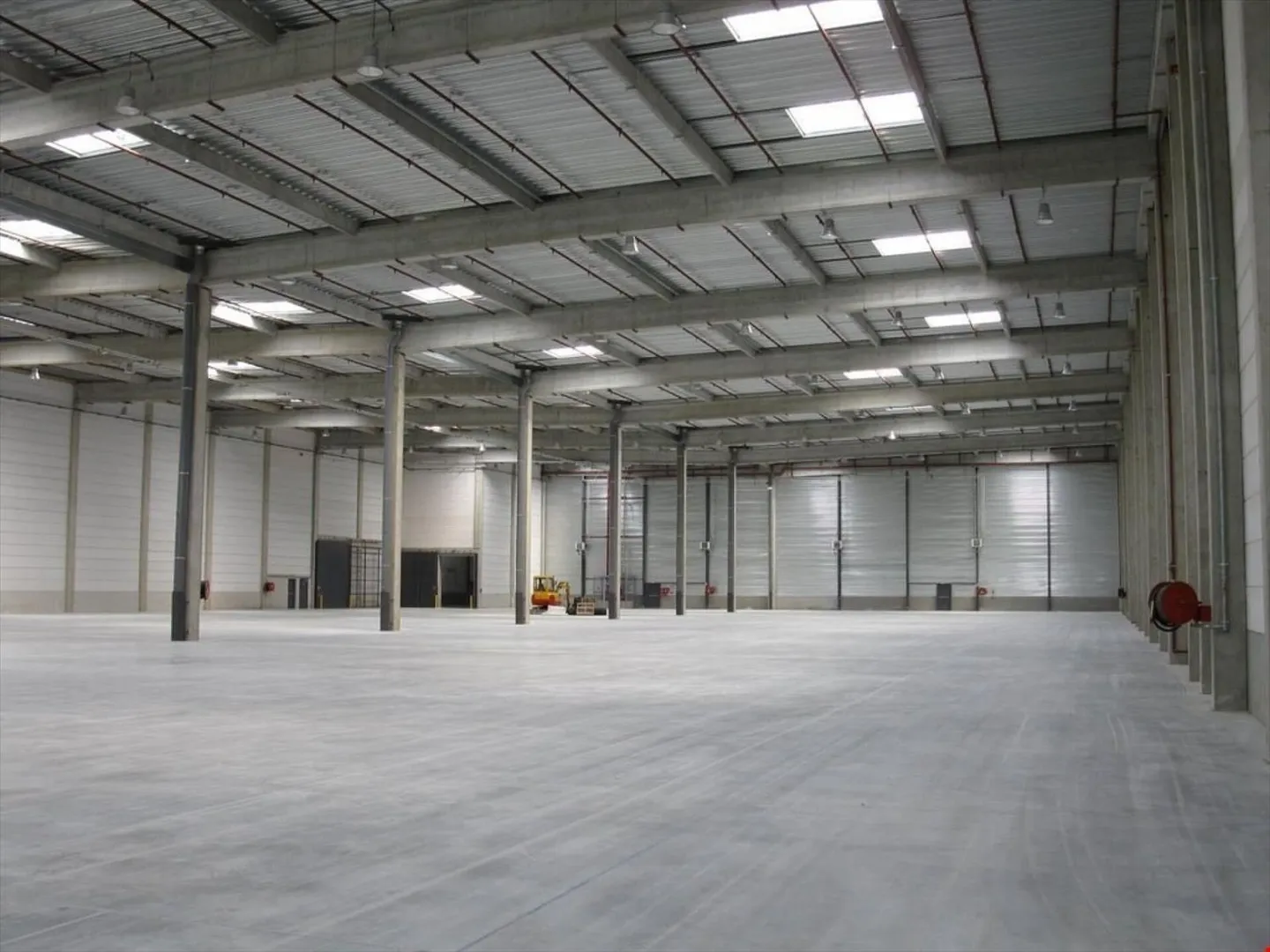 Industrielles Grundstück - Foto 4 von 9