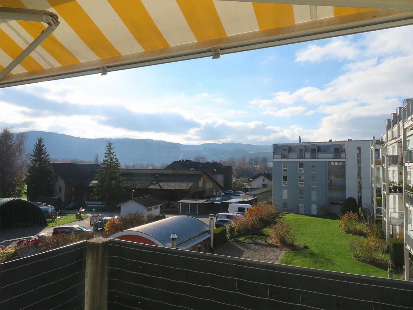 Apartment in the Green, including parking space - Photo 7 of 13