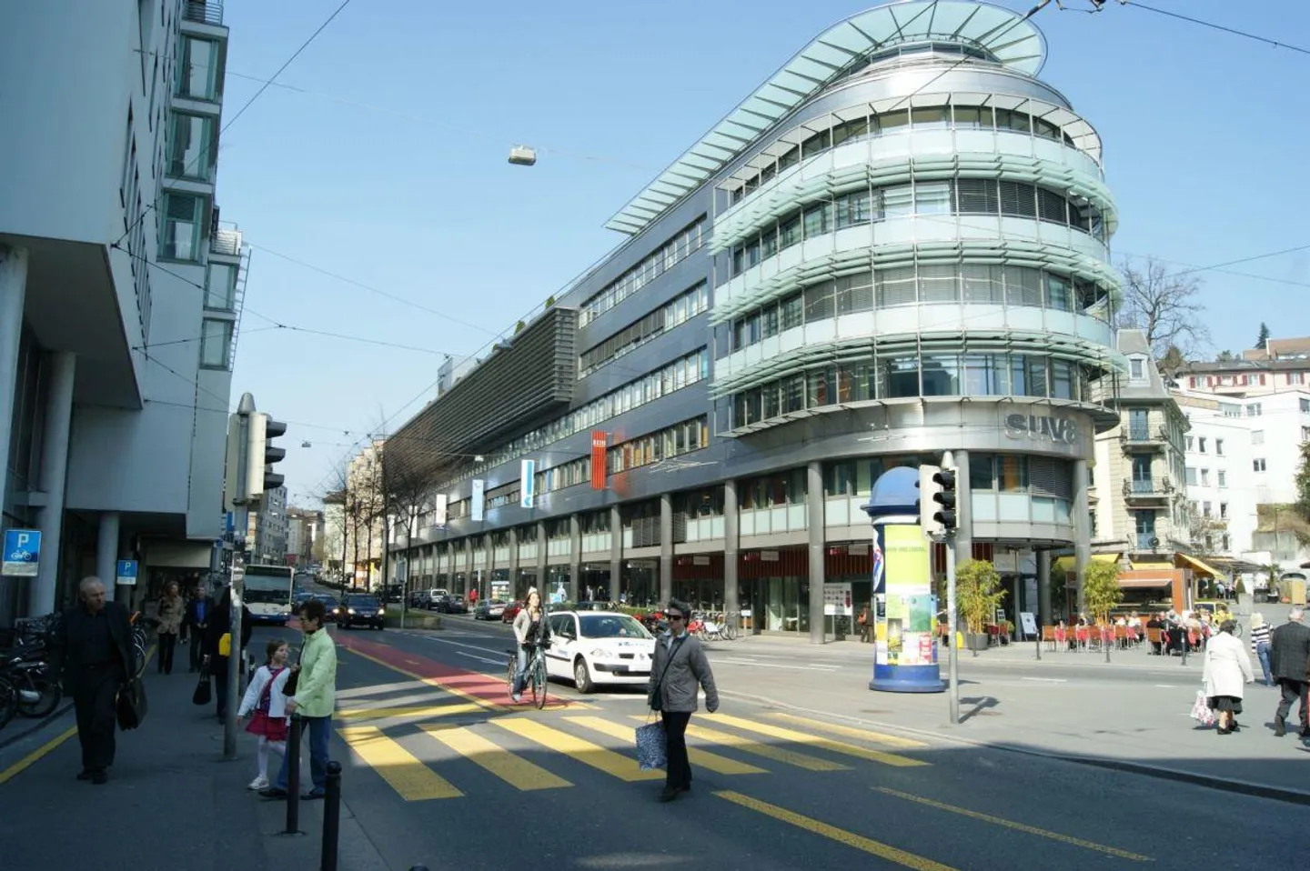Parcheggio per auto e moto a Löwenplatz! - Foto 1 di 2