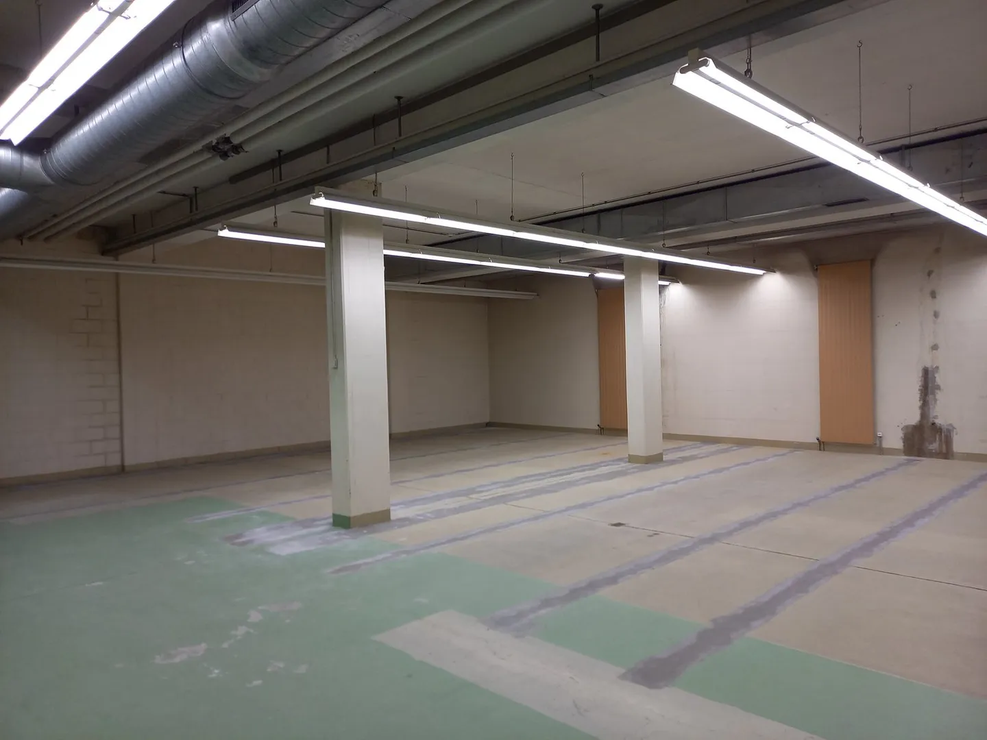 LUGANO - ARCHIV ZU VERMIETEN MIT 500 MQ - Foto 3 von 4