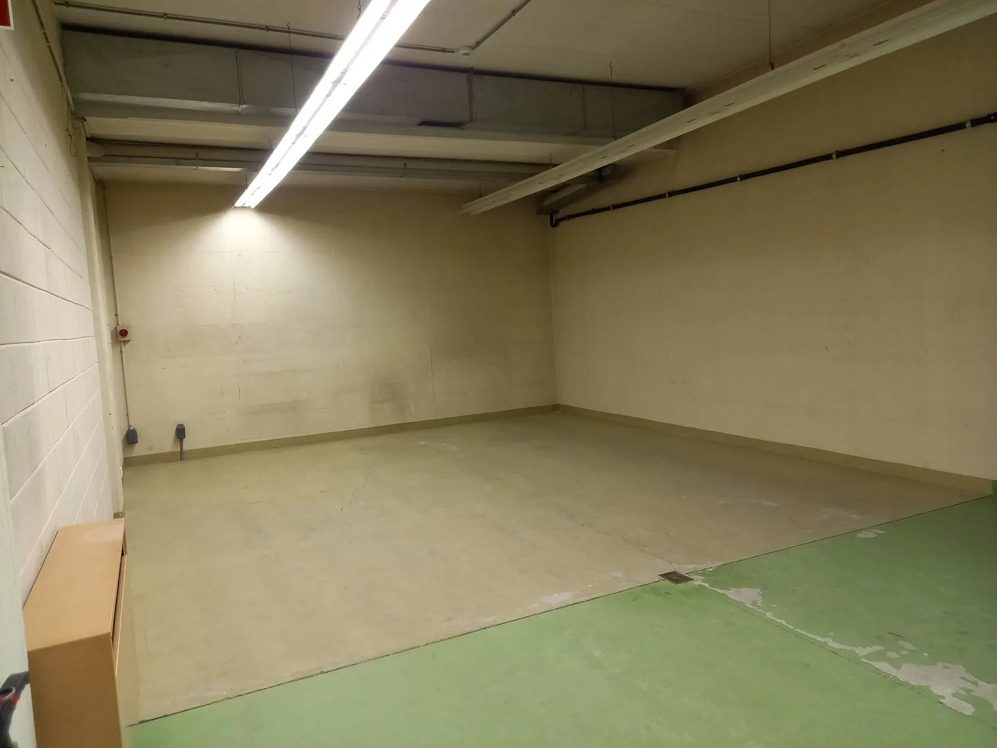 LUGANO - ARCHIV ZU VERMIETEN MIT 500 MQ - Foto 4 von 4