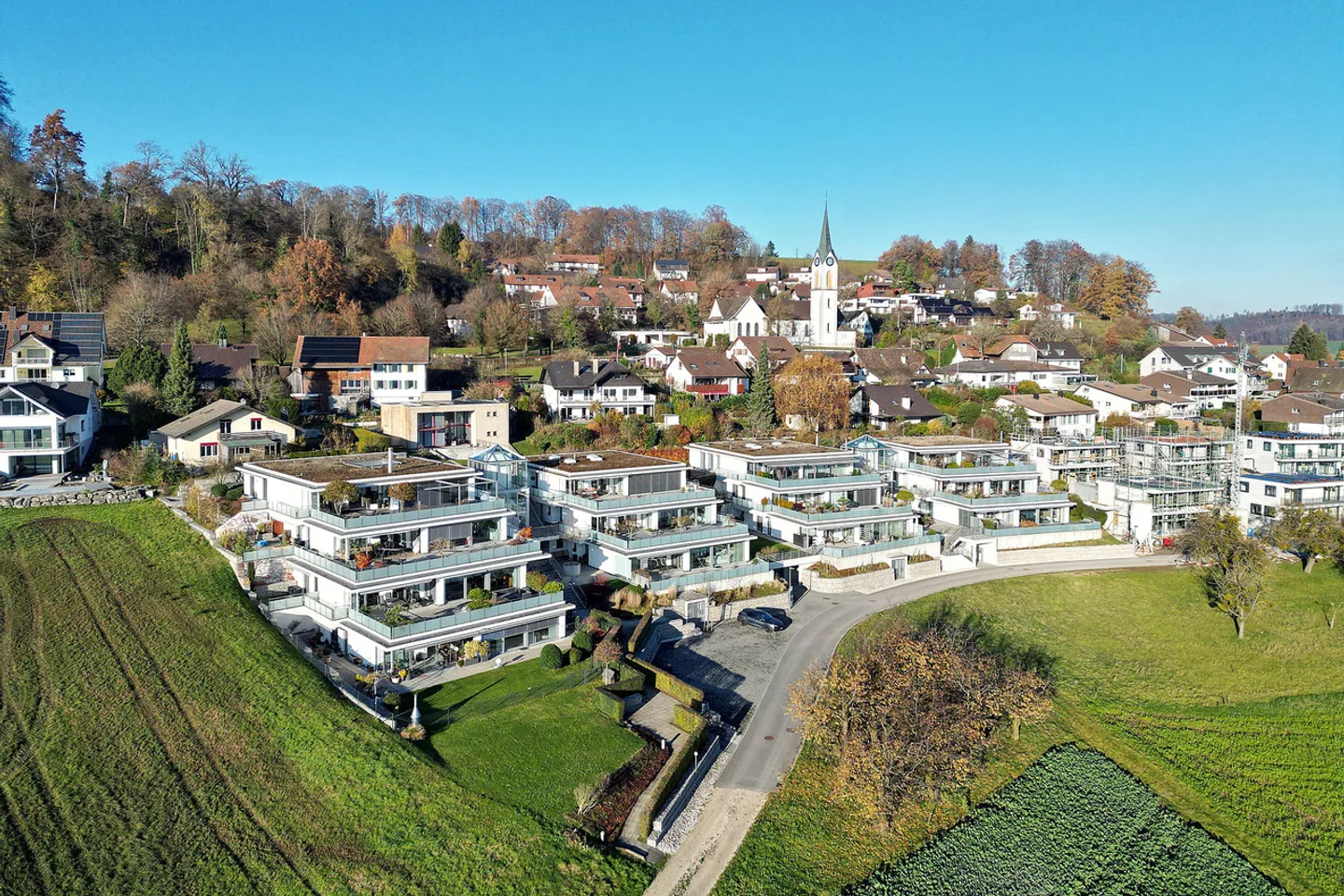 Exklusives Terrassenhaus mit Aussicht - Foto 2 von 12