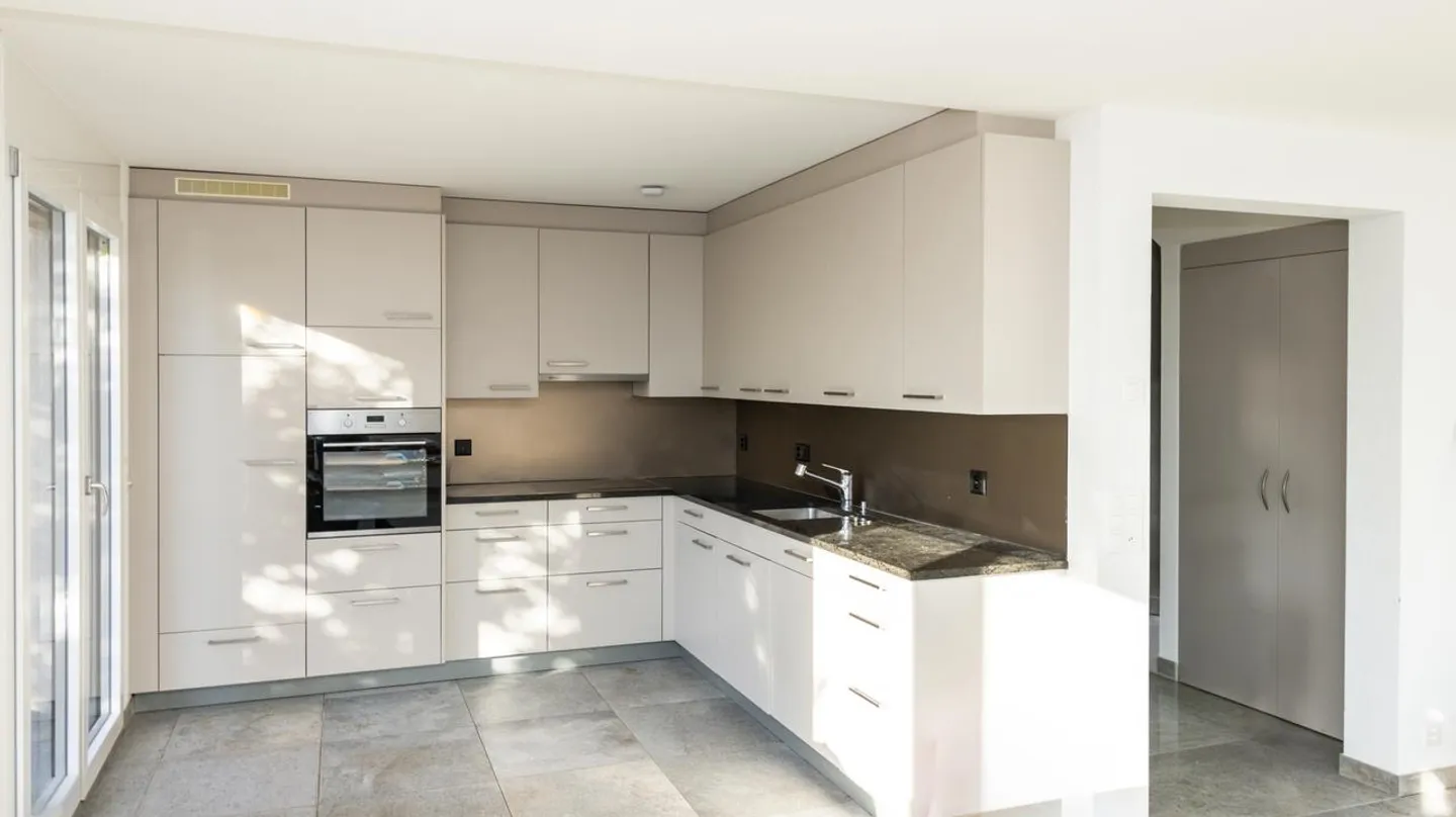 ZU VERMIETEN VILLA 6.5 ZIMMER IN MIEGE - Foto 3 von 14