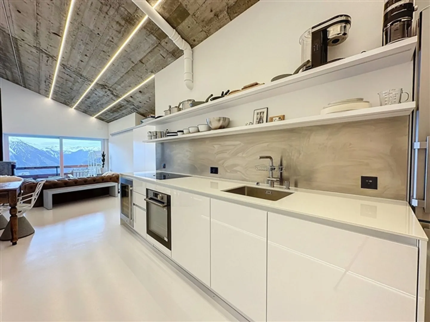 Outstanding Penthouse in Industrial Look - Photo 3 of 12