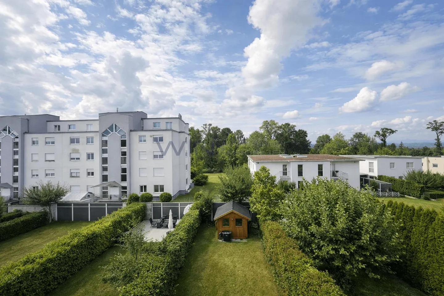 Charmantes Familienhaus mit Garten - Foto 1 von 10