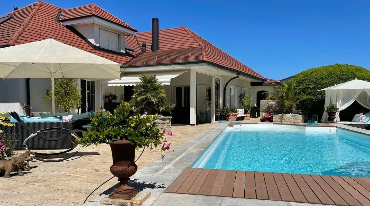 Villa Élégante avec Piscine Privée - Photo 7 sur 13