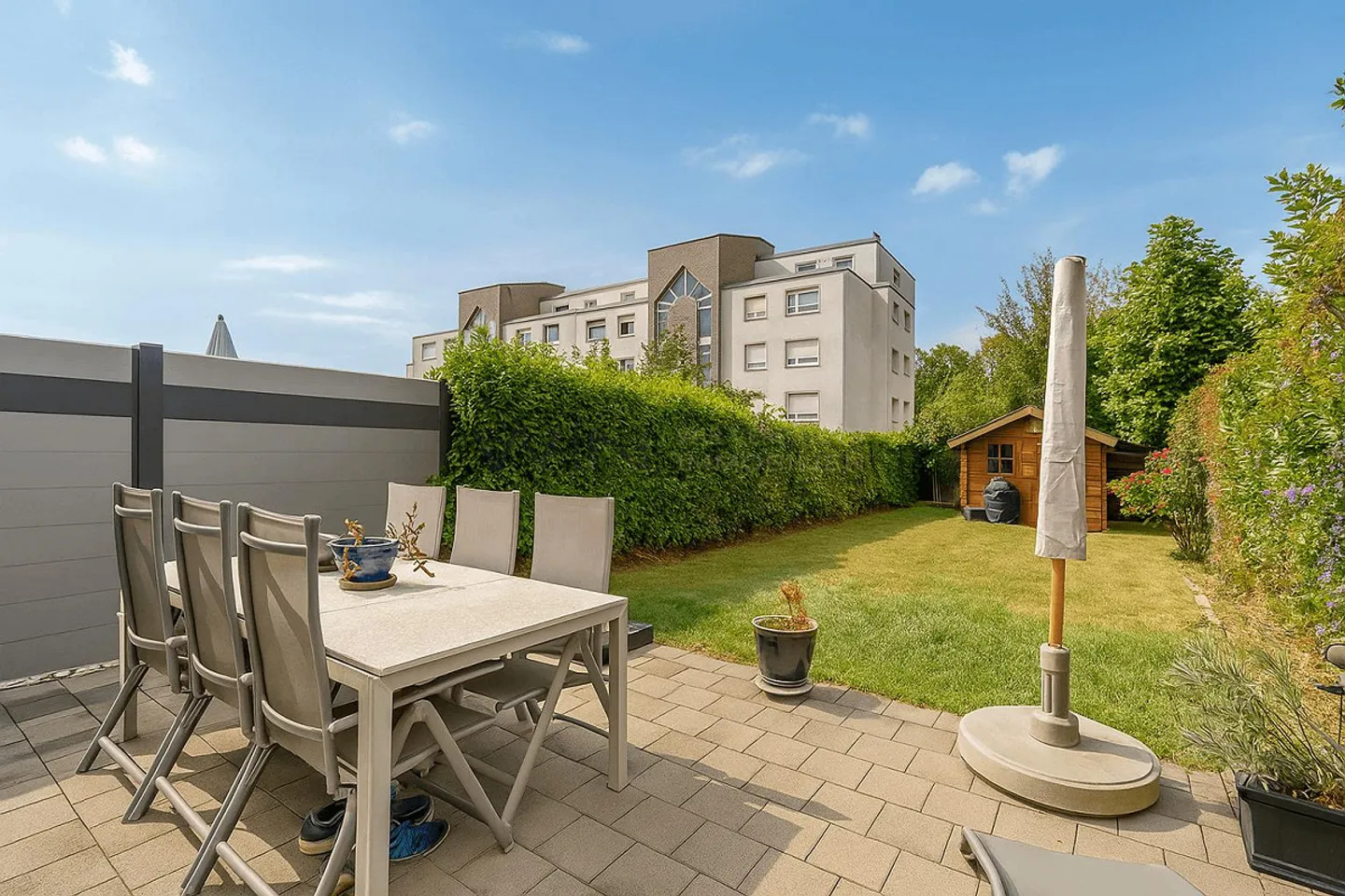 Charmantes Familienhaus mit Garten - Foto 6 von 10