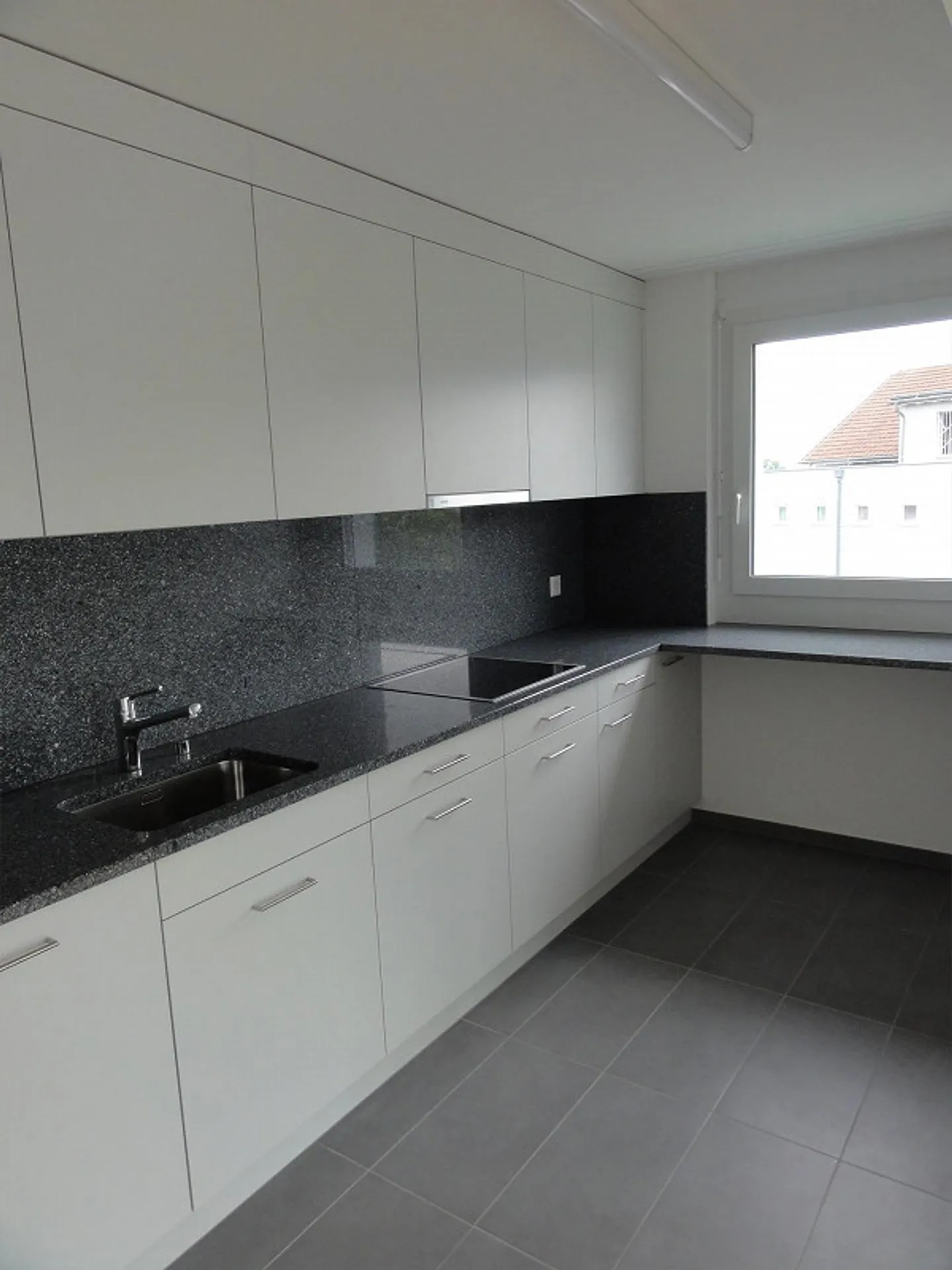 Feldwiesen Development / 4.5-room West apartment with washer/dryer - Photo 3 of 19