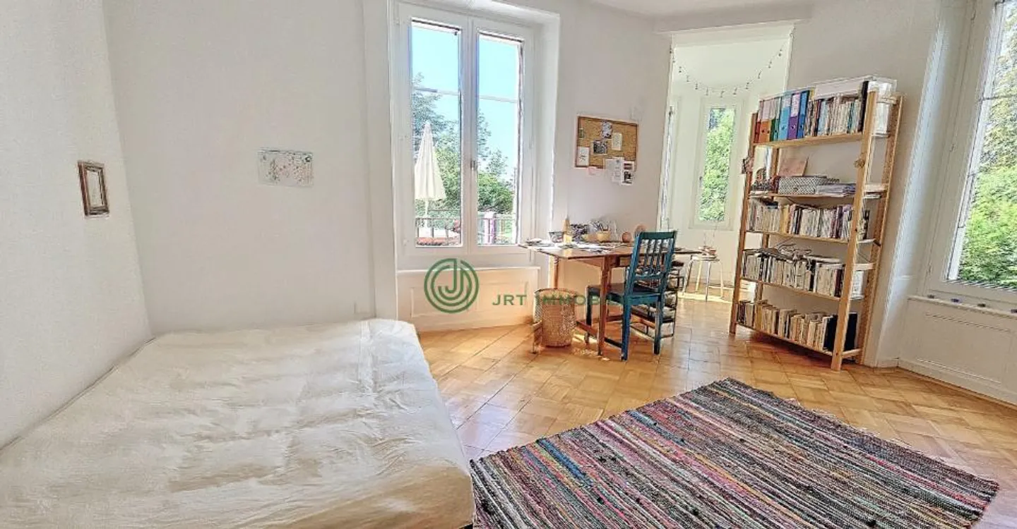 Charming Multi-Family Home - Photo 7 of 17