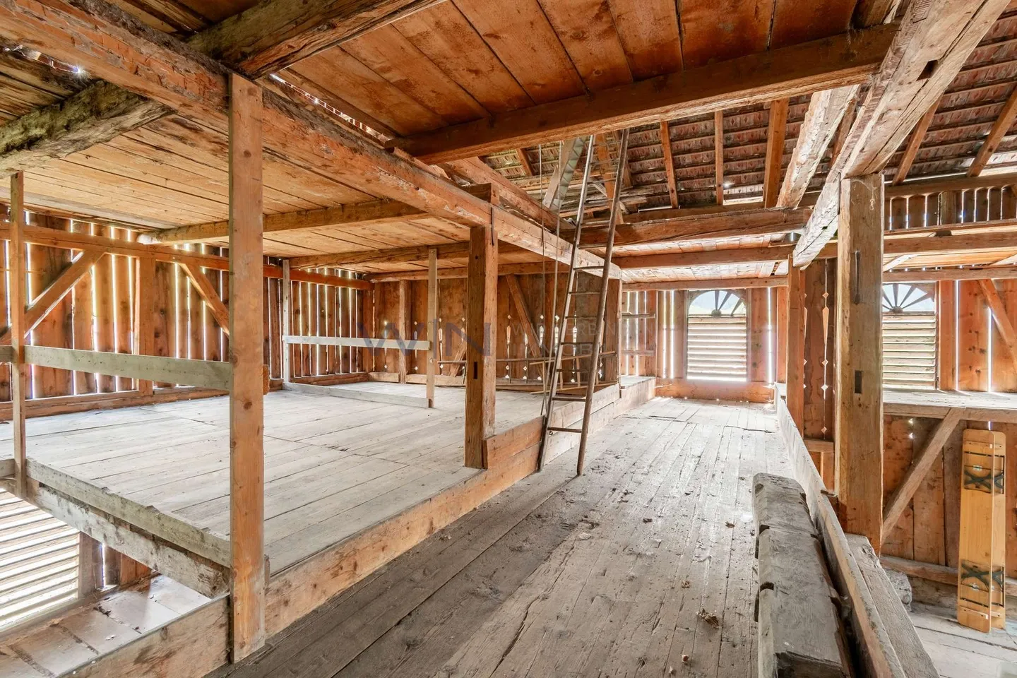 Home in the Grisons Mountain World - Photo 4 of 6