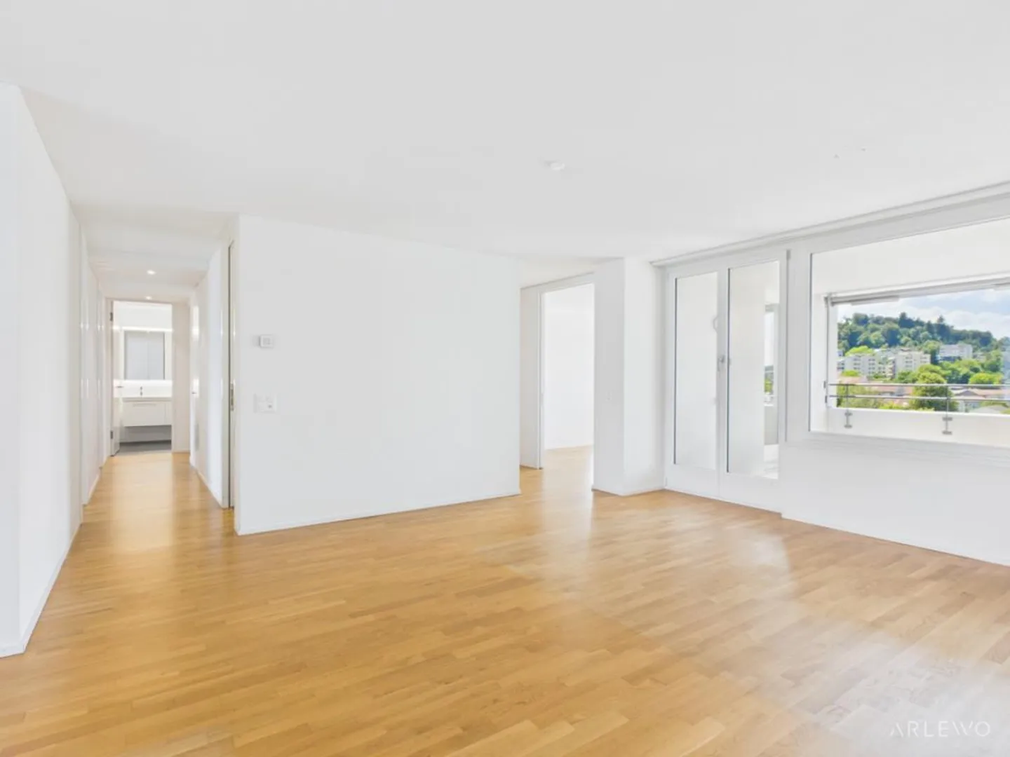 Vivere con una meravigliosa vista sul lago - Foto 4 di 15