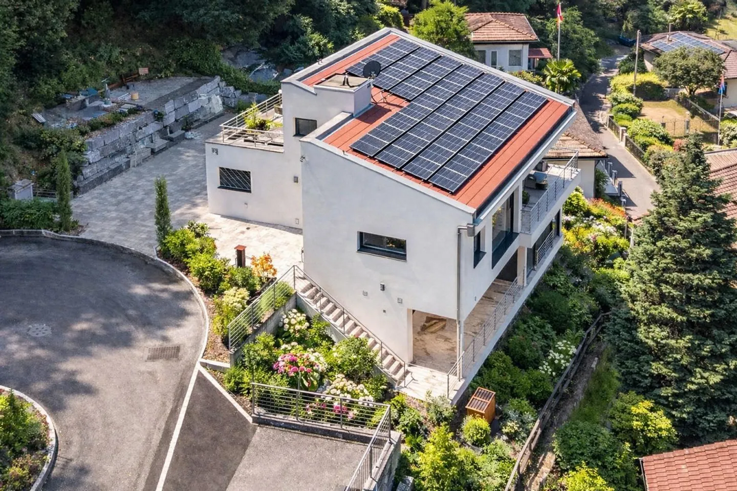 Exklusive Villa mit Seesicht - Foto 2 von 12