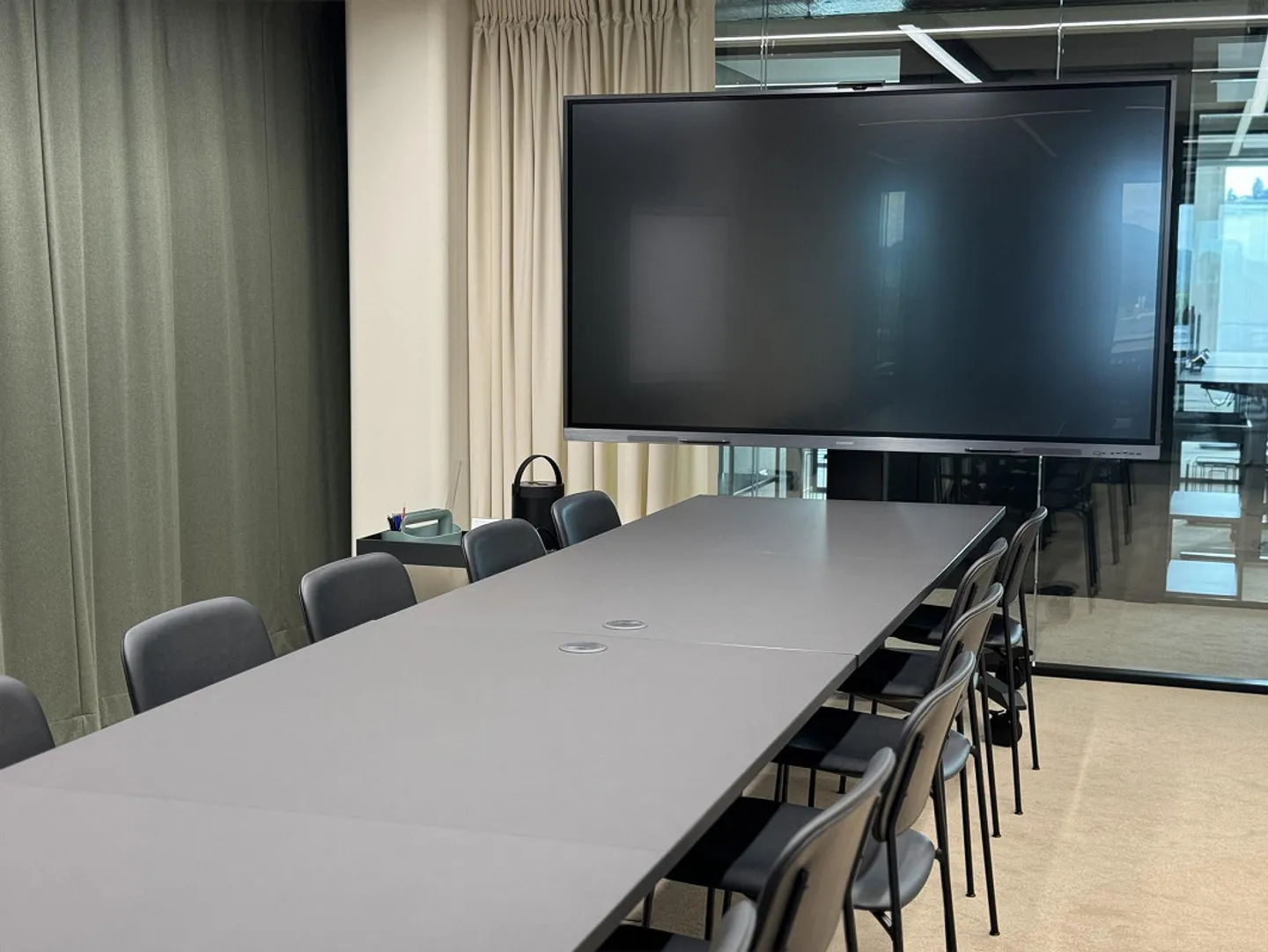 Ufficio singolo completamente arredato (servizio tutto incluso) - Foto 4 di 11