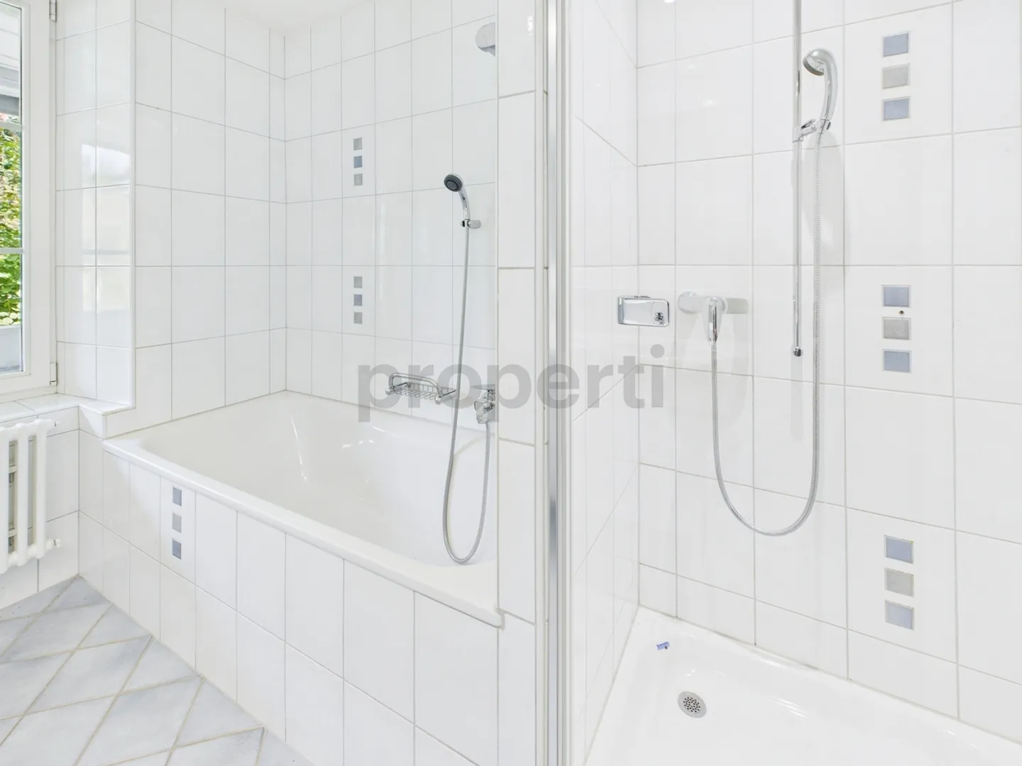 Affascinante casa plurifamiliare a Glashütten, Canton AG - Foto 9 di 13