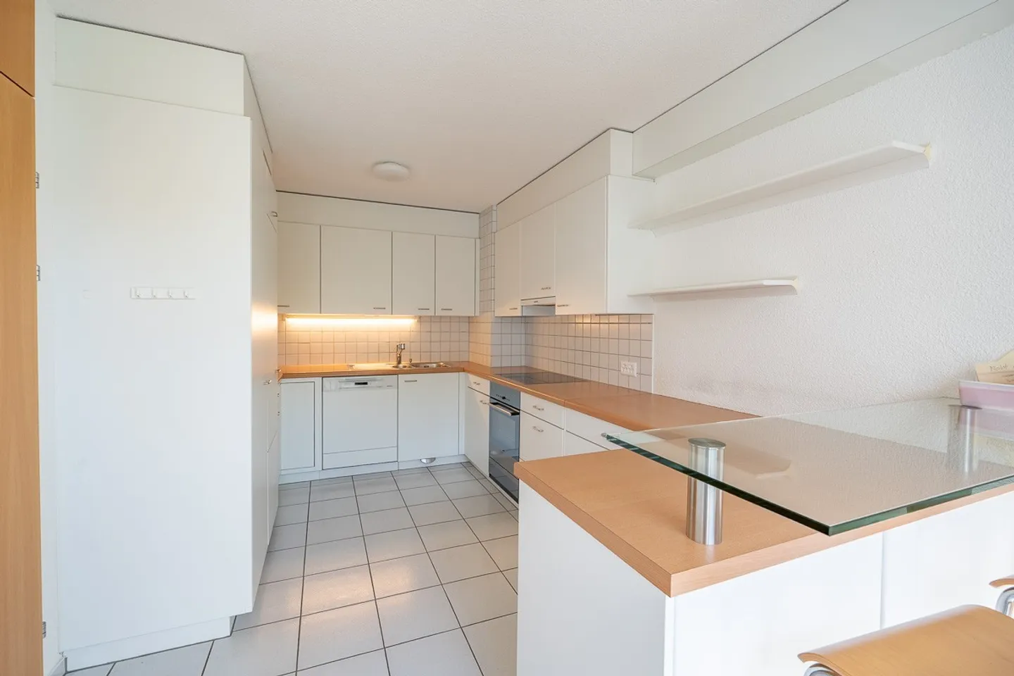 4.5-Room Row House in a Quiet Location (Building Rights) - Photo 5 of 11