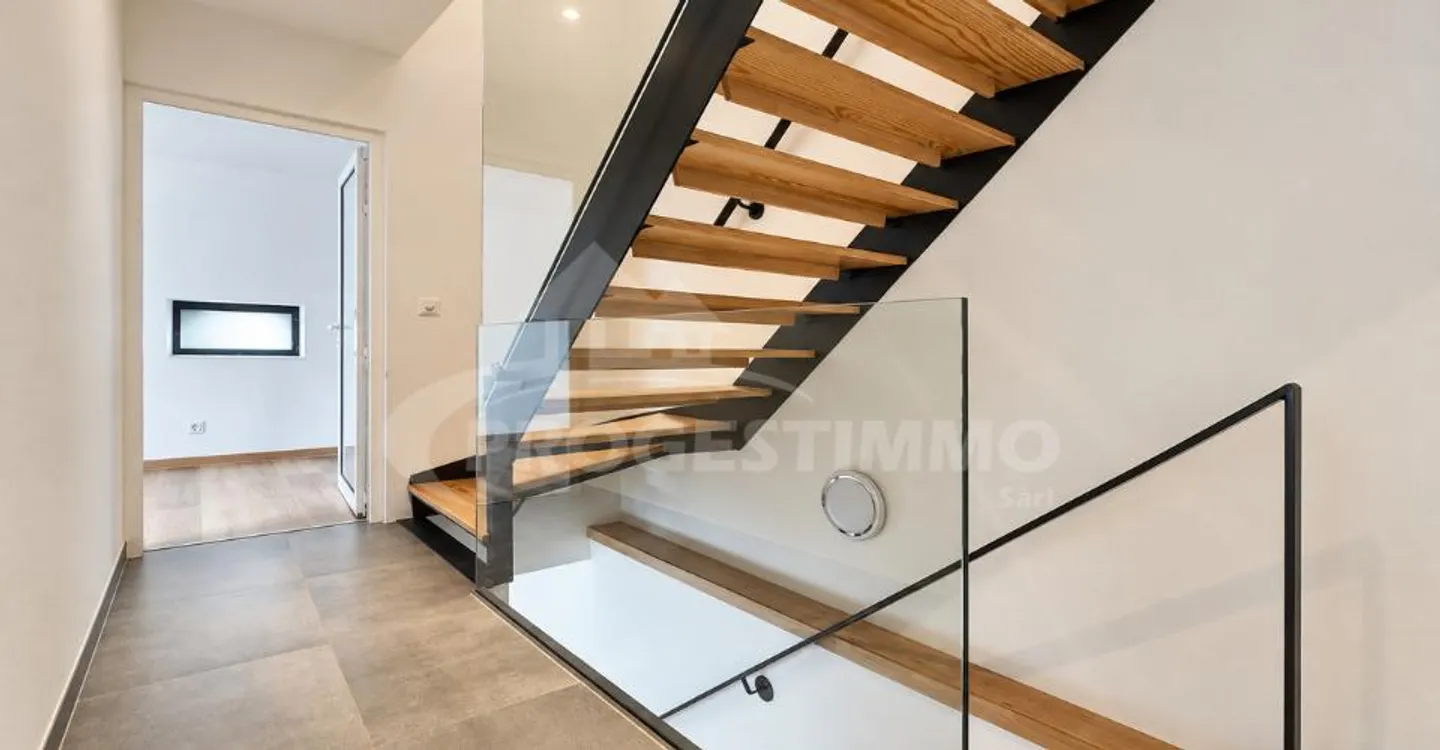 CHARMANTE PETITE MAISON RÉNOVÉE AVEC GOÛT - Foto 5 di 11