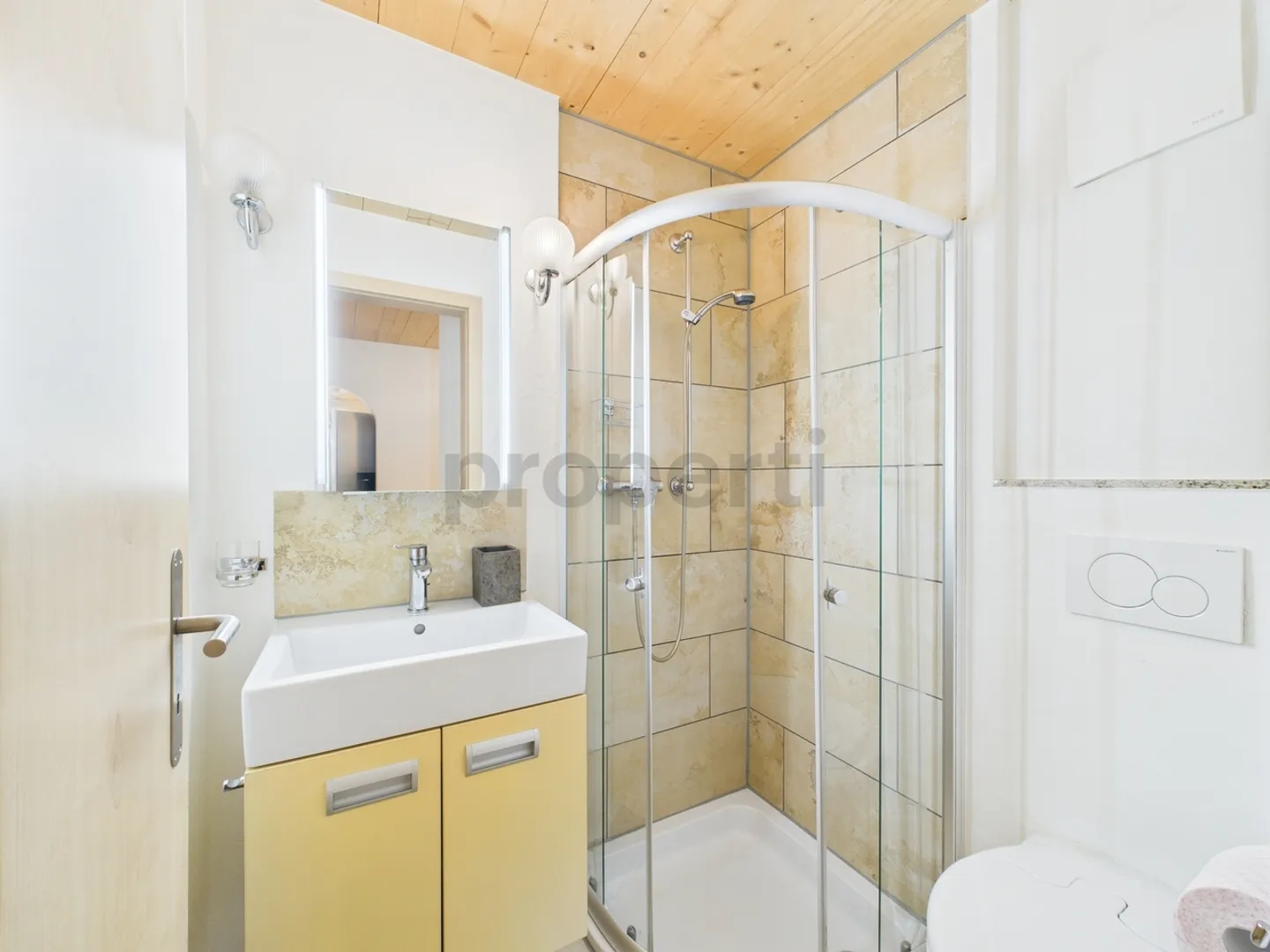Helle 4.5-Zimmer Wohnung in Alpthal SZ - Foto 9 von 11