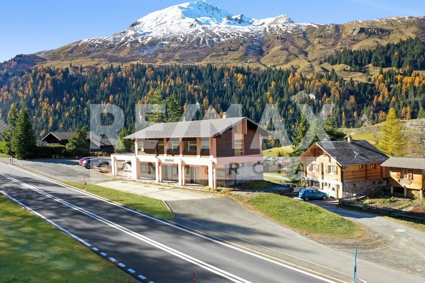 Immeuble mixte avec restaurant - Photo 2 sur 8