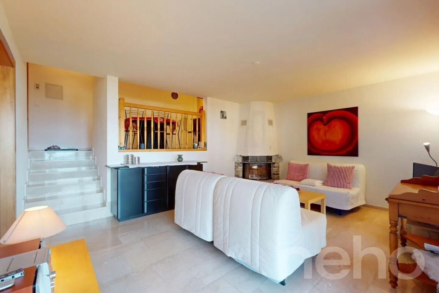 2.5-room garden-level apartment with indoor pool - Photo 4 of 9