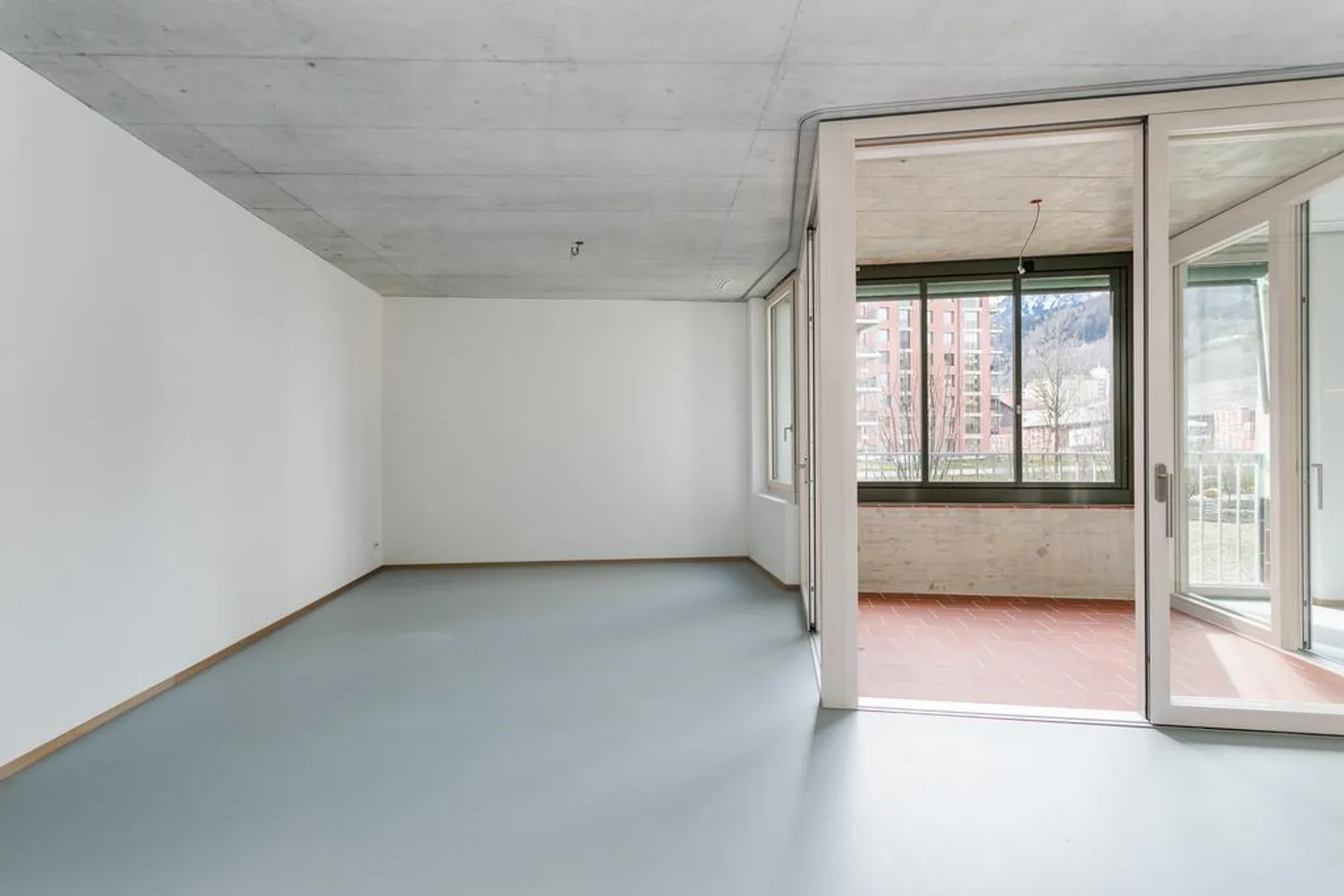 Living in a central location in Ziegeleipark - Photo 4 of 7