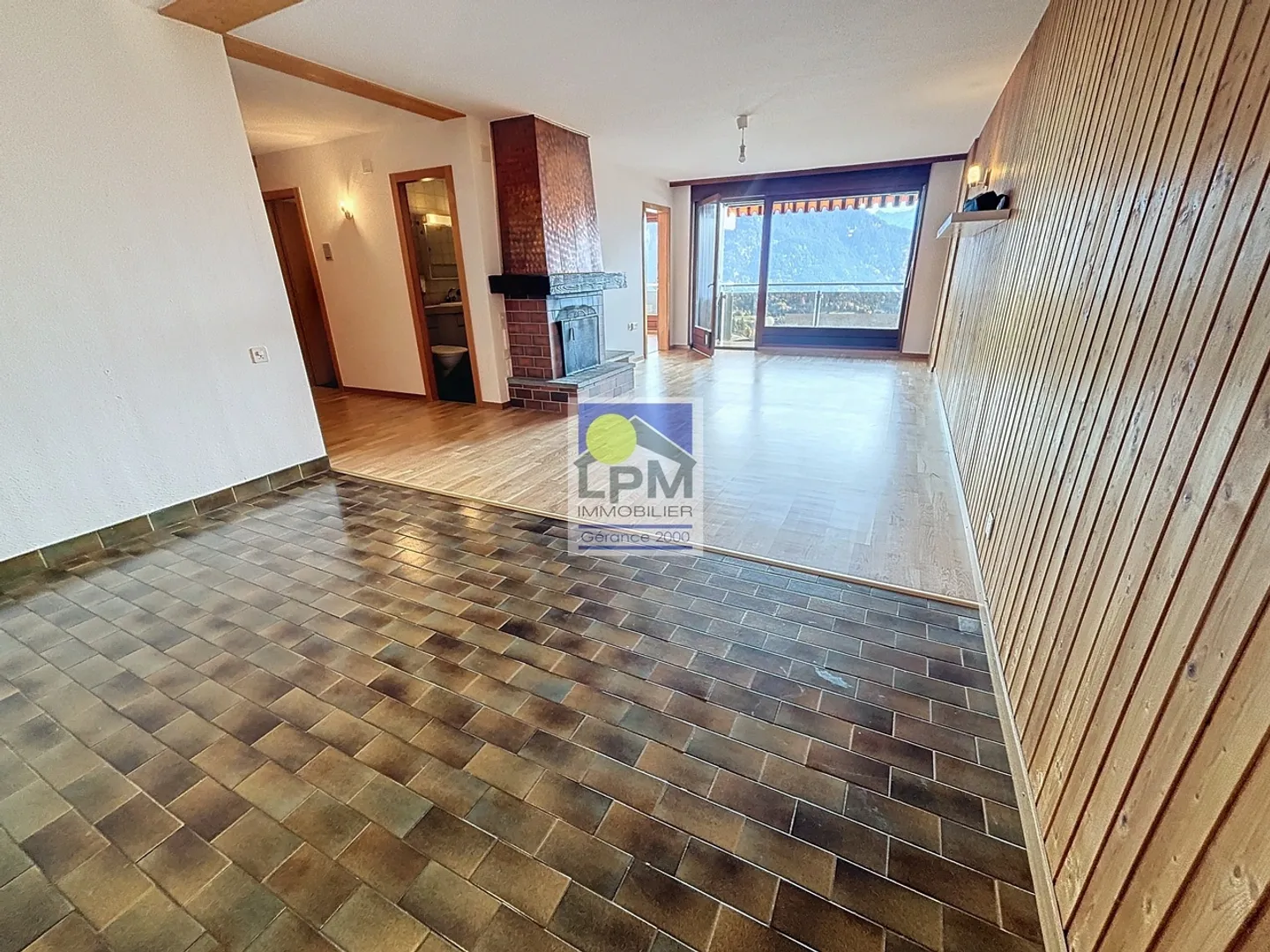Appartement 3.5pproche de tout à un prix intéressant! - Photo 5 sur 11
