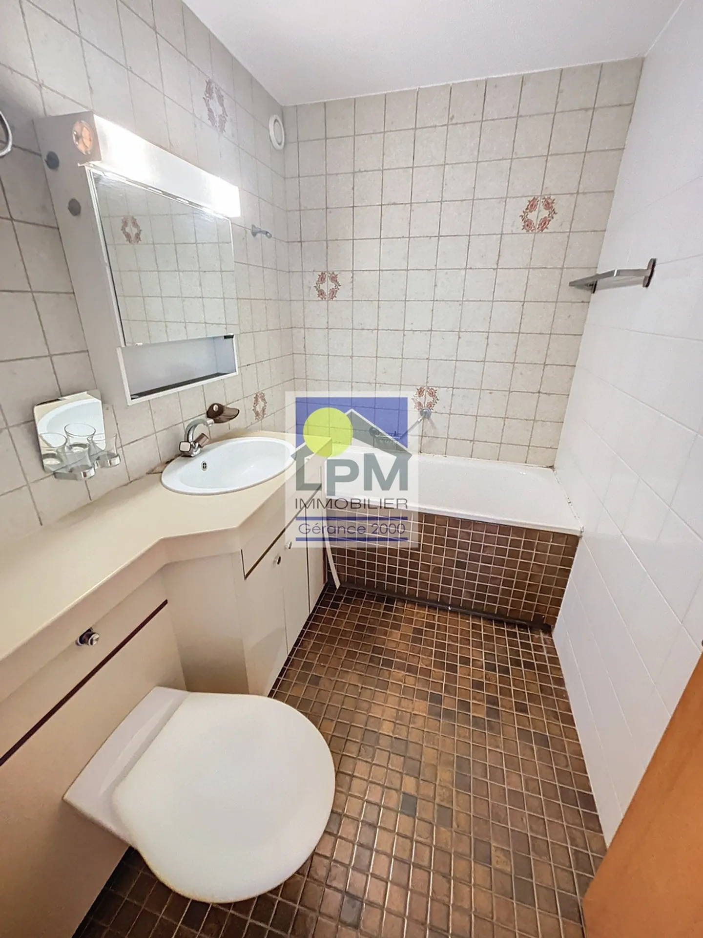 Appartement 3.5pproche de tout à un prix intéressant! - Photo 8 sur 11