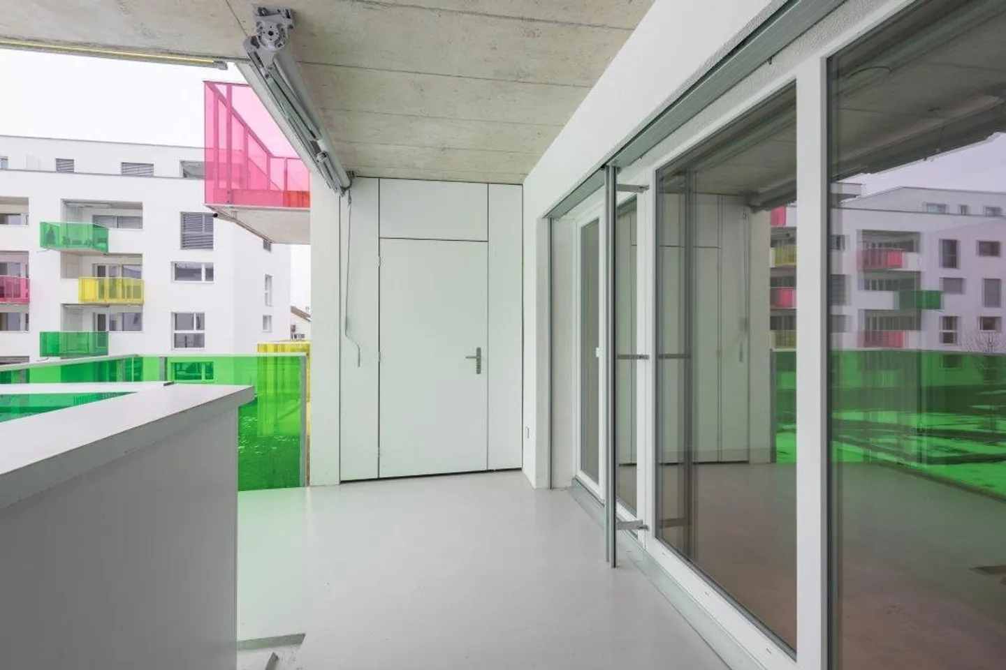 Family-friendly new apartment in a central location - Photo 4 of 4