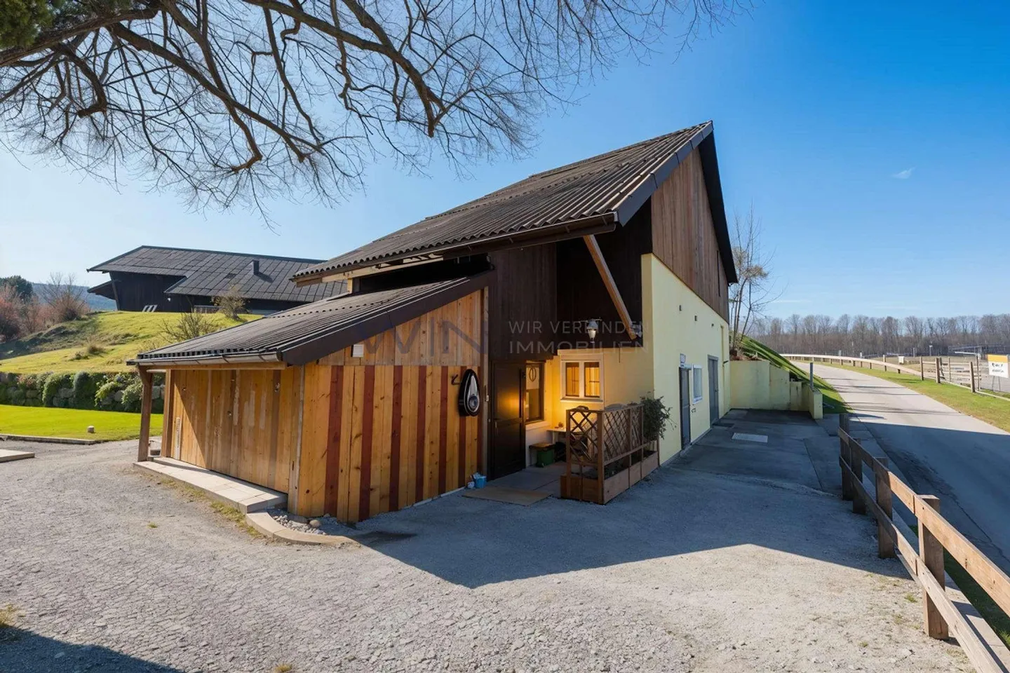 Charmantes Bauernhaus mit Pferdeeinstellplätzen - Foto 13 von 13