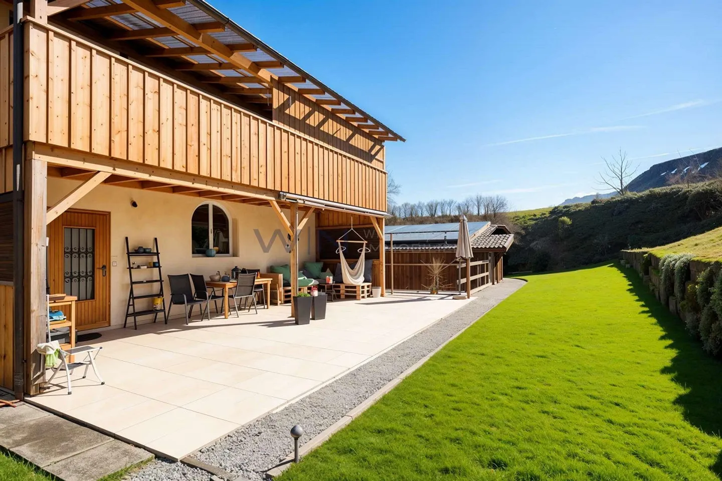 Charmantes Bauernhaus mit Pferdeeinstellplätzen - Foto 9 von 13